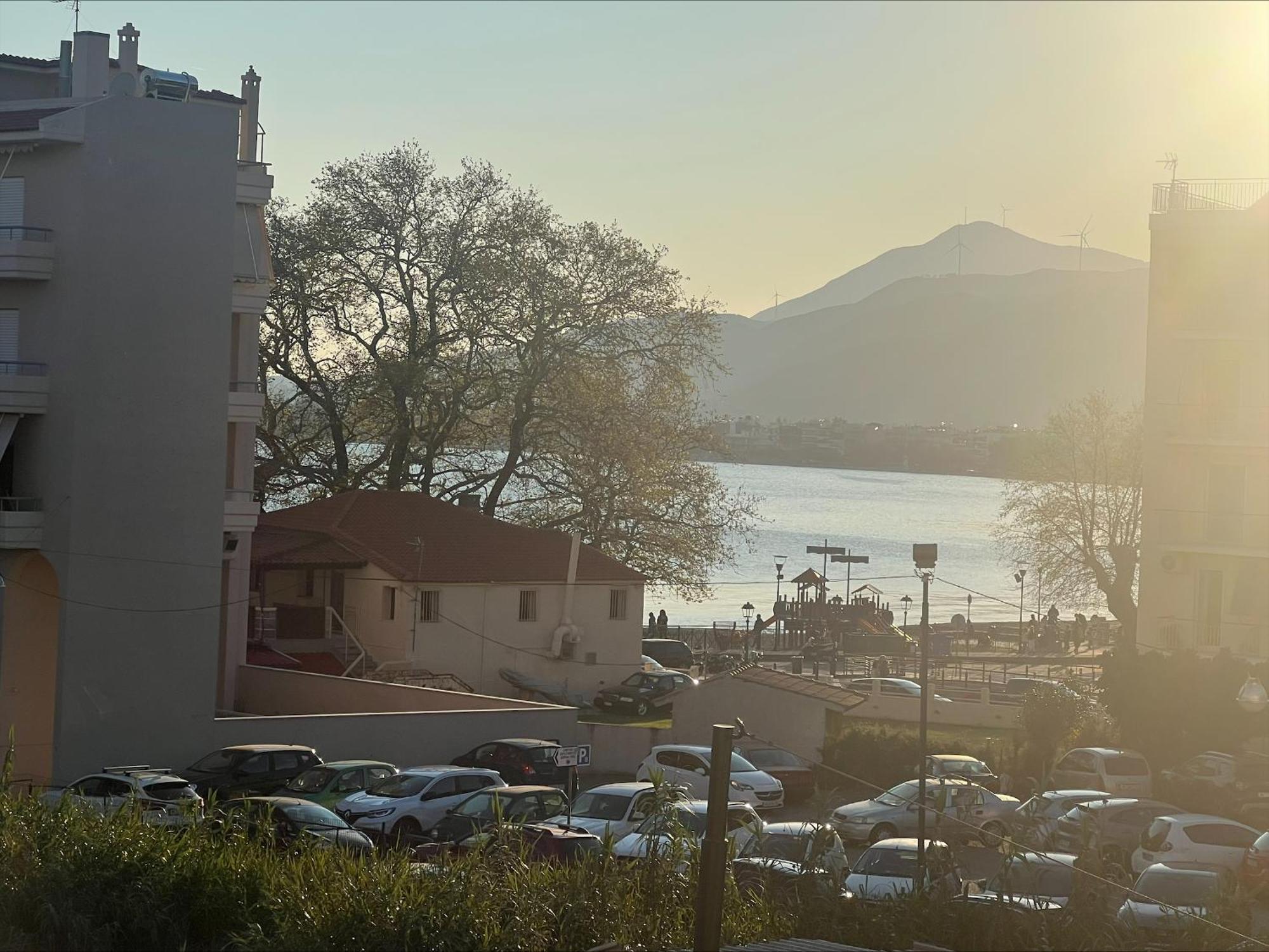 Niki Apartment 80 M2 In Gribovo Nafpaktos Exterior foto